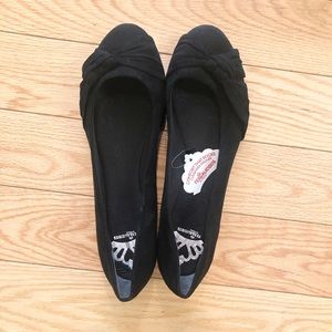 NWT Fergalicious Black Suede Flats
